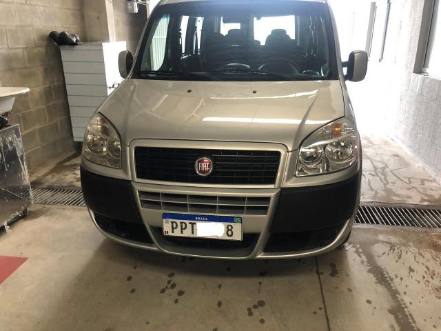 Vendo ou Troco Doblo Eseence 1.8 7 lugares 2017