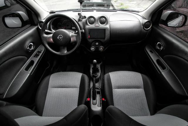 Nissan March 1.6 S Flex Manual 2014 - Foto 13