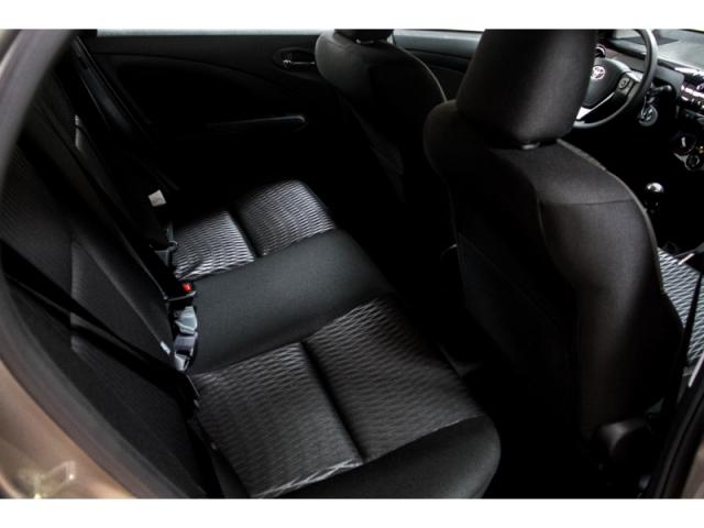 TOYOTA ETIOS 1.5 X PLUS 16V FLEX 4P 2019 - Foto 11