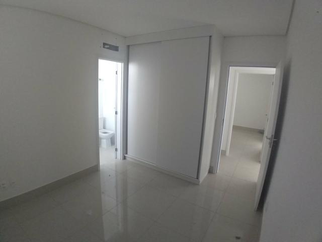 Excelente apt.Edif.Riviera Goiabeiras 169m² Comp de armários, prox. Shop.Estação - Foto 9