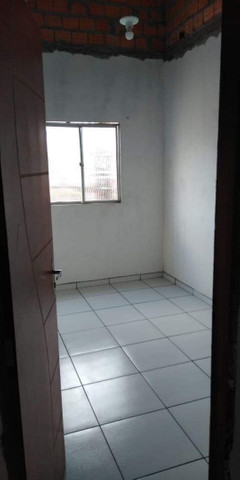 Casa vendo com urgência boa localização praça principal do CDP