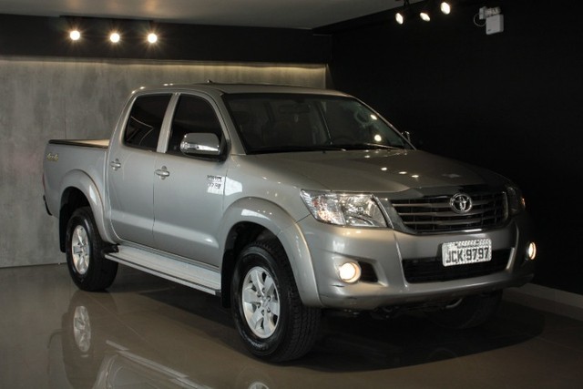 HILUX CD 2.7 SRV 4X4 2015