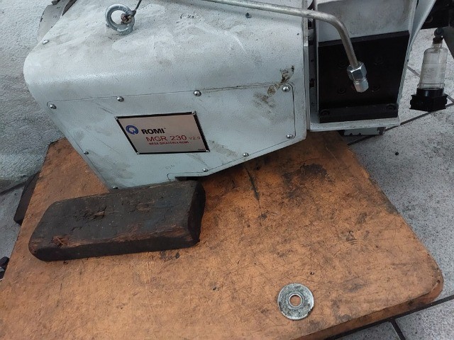 Centro de usinagem vertical Romi D-600 com 4° eixo - Foto 6