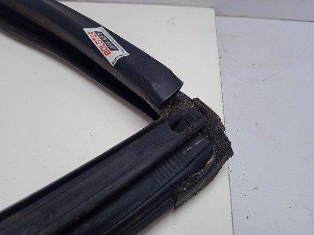 16082 Borracha Guarnição Vidro Porta Traseira Direito Honda Civic - Foto 4