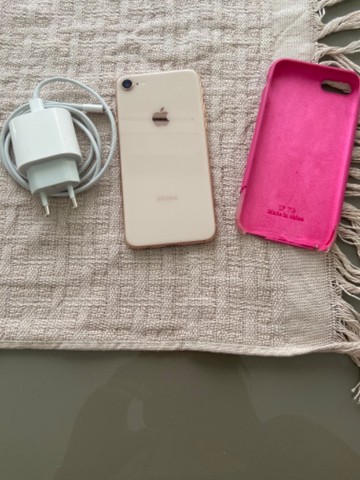 iphone 8 64 giga rose