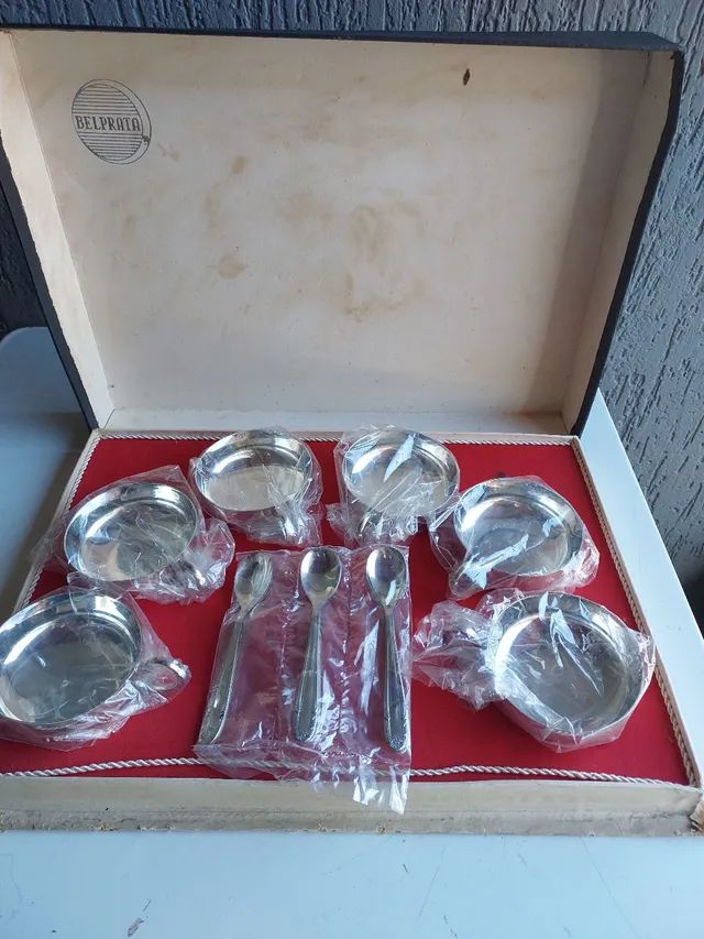 Antigo jogo sobremesa prata 99 Belprata no estojo 