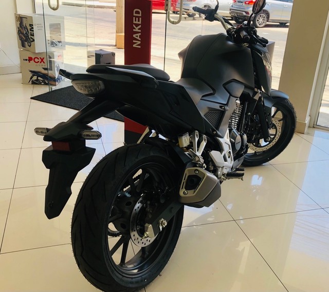 CB 300F CBS 2025 0km - Foto 3