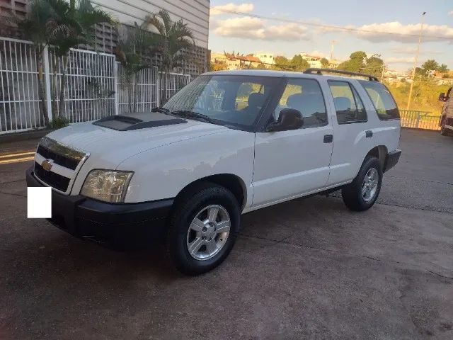 Carros na Web, Chevrolet Blazer Colina 2.4 2009