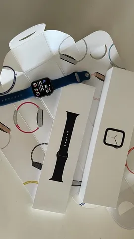 Relógio Apple Watch SE GPS / 44mm / Sport band aluminio - Space