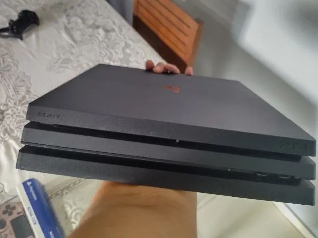 Console PS4 Pro 1TB Preto + 7 Jogos + 2 Controles Originais + NF -  Videogames - Casa Amarela, Recife 1202576213