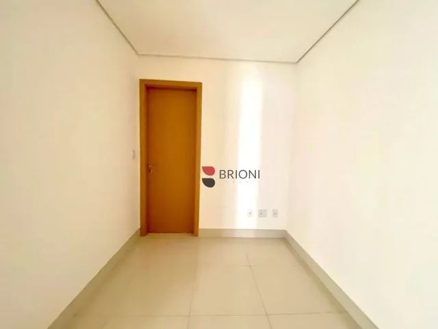 Apartamento alto padrão, com 200m², 3 quartos/suíte, à venda no Edifício Place Vendome em  - Foto 8