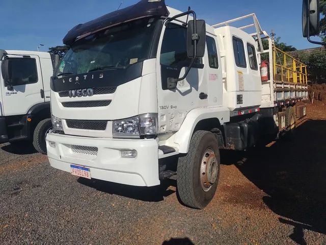 Caminhão Iveco Vertis 130V19 2014 Gabine Suplementar - Foto 2