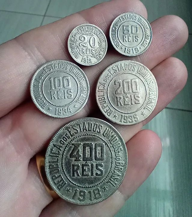 Moedas antigas 