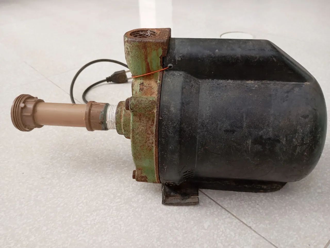 BOMBA D'ÁGUA SCHNEIDER 1CV 