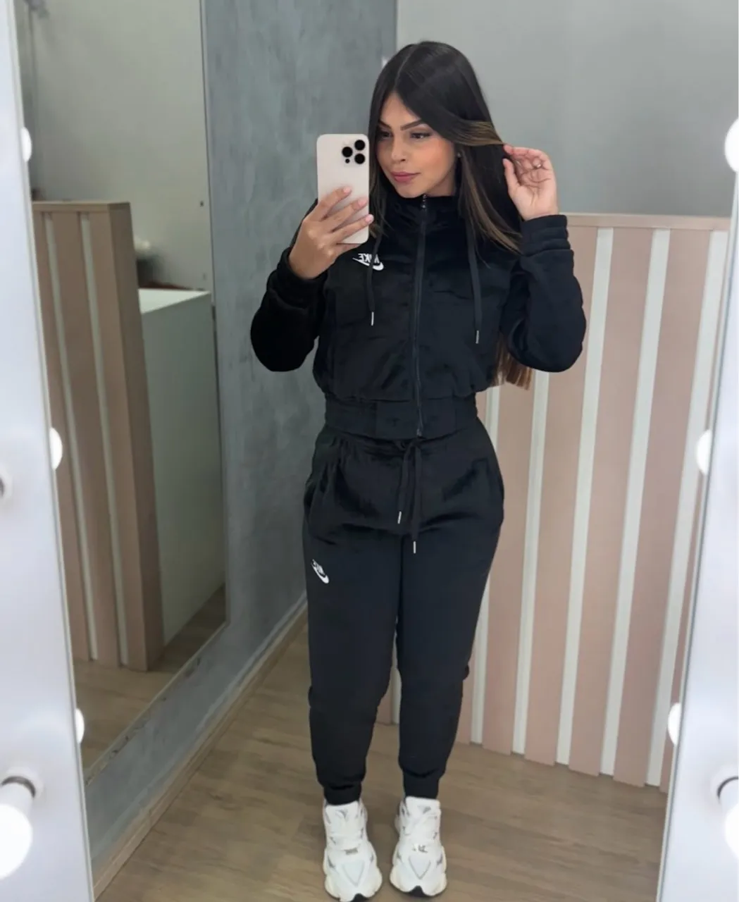 Conjunto Nike Veludo Preto