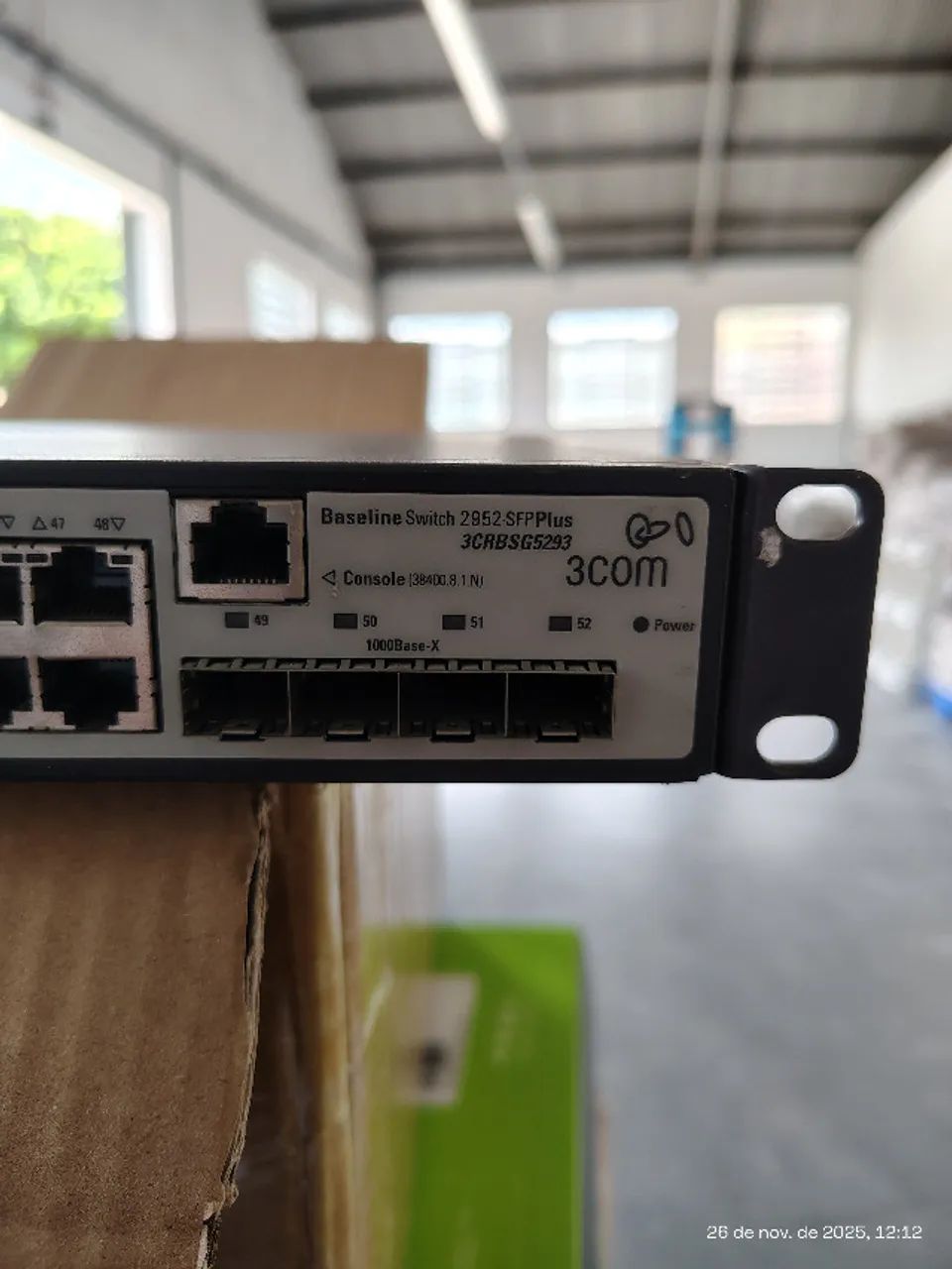 Switch 48 portas 3Com/HP 2952-SFP+ / HP V1910-48G - Foto 3