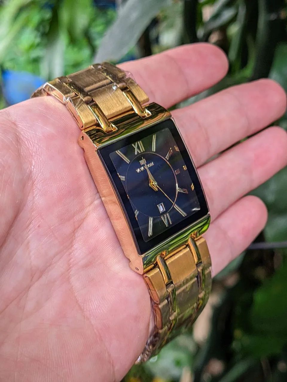 Relógio dourado a prova d'água  - Foto 2