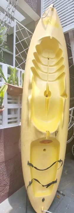 Caiaque Amarelo para Aventuras Aquáticas - Foto 4