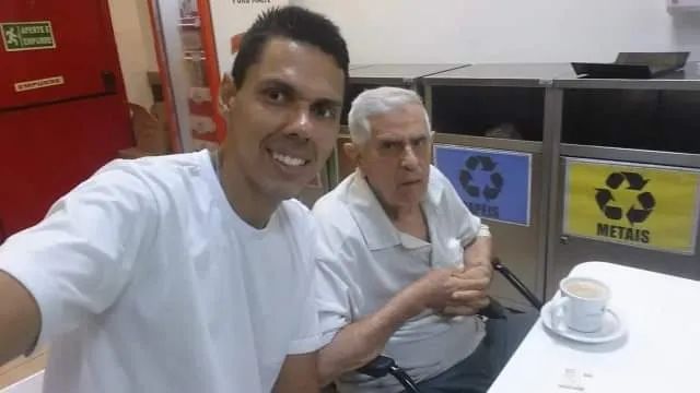 Cuidador e acompanhante de pessoas - Foto 3