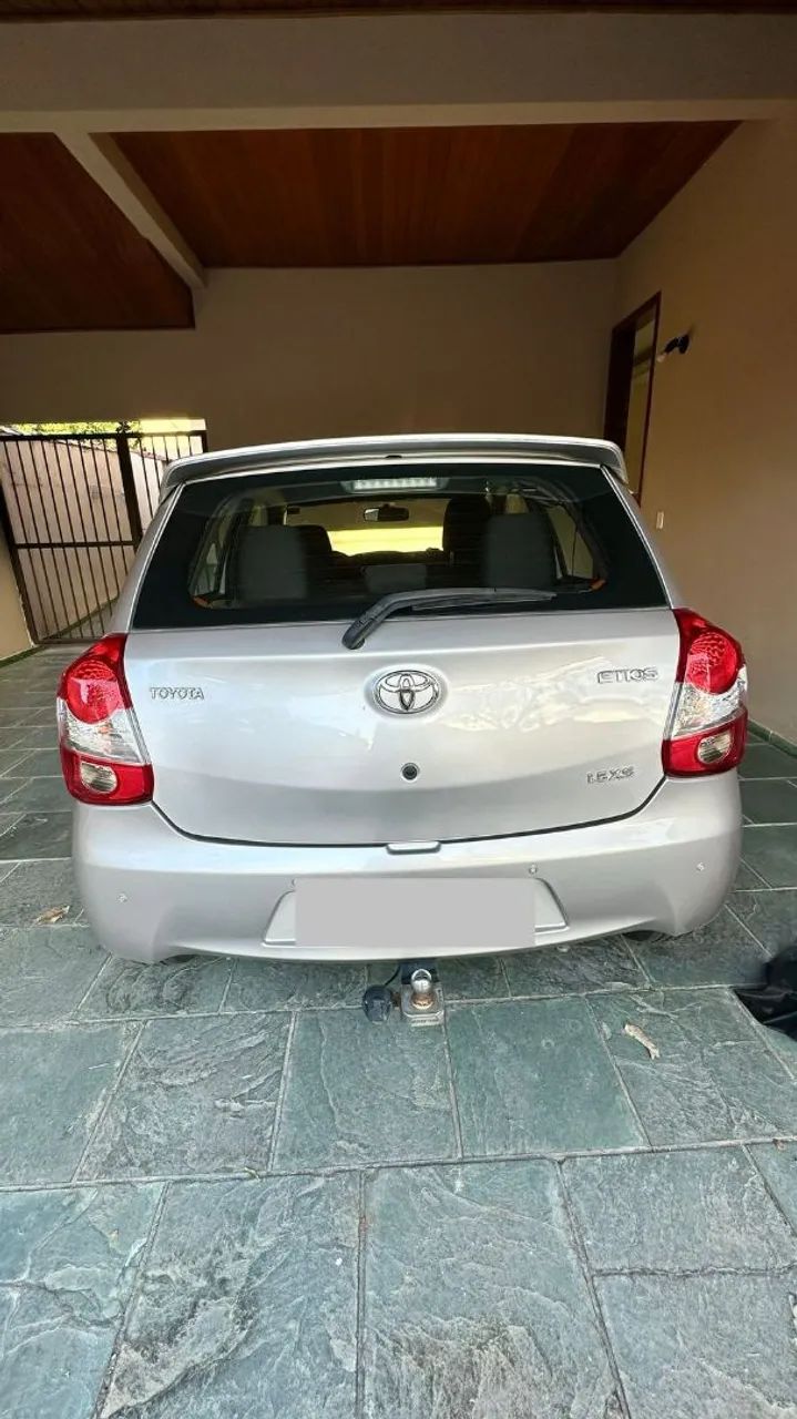 Toyota Etios 1.5 xs 16v Flex 5p Automático  - Foto 2