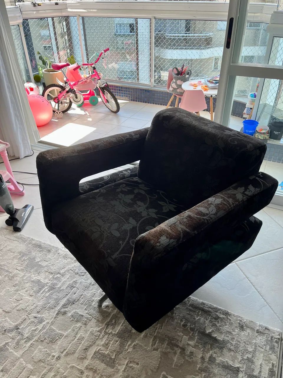 Poltrona giratória para sala de estar - Foto 2