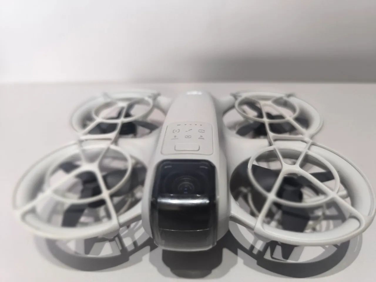 Dji Neo semi-novo. Somente aeronave com uma bateria.