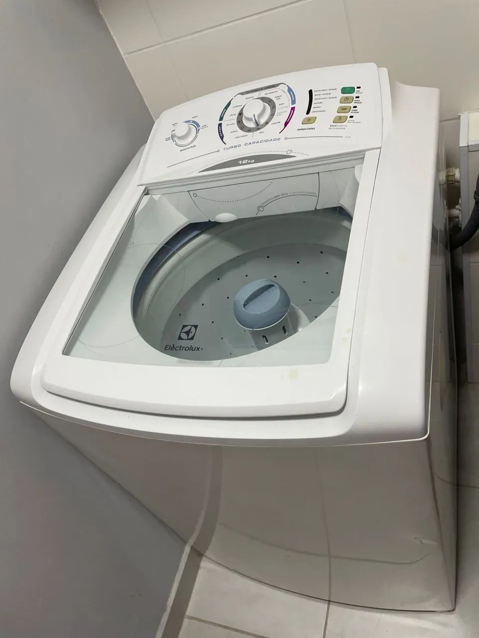 Máquina de lavar Electrolux 12 KG