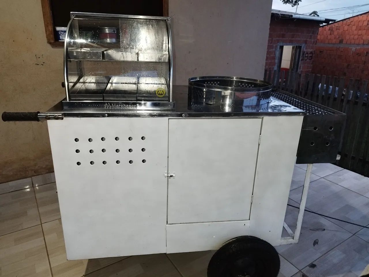 Carrinho de churrasquinho e salgado - Foto 3