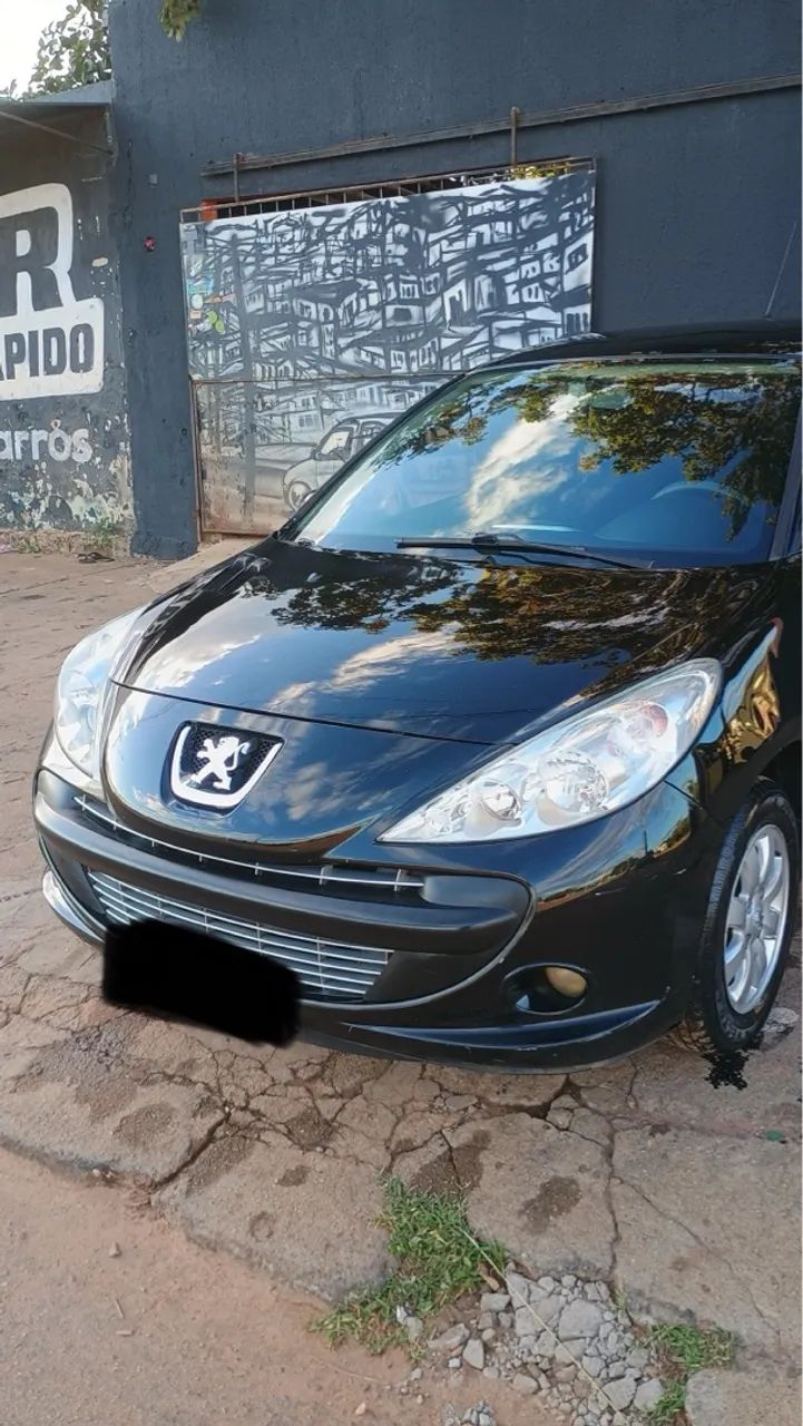 Peugeot 207 Passion XR Sport Sedan 2010 - Completo e Bem Conservado Usado