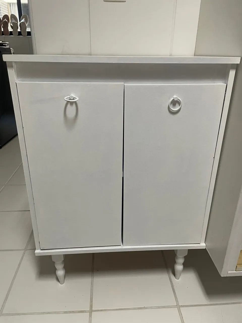 Armário multiuso , em mdf