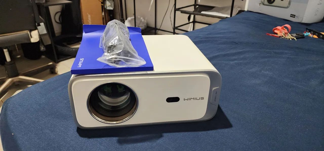 プロジェクター WIMIMS Video Projector Model:P63 WIMIMS Video Projector Model P63 プロジェクター ウィミウス