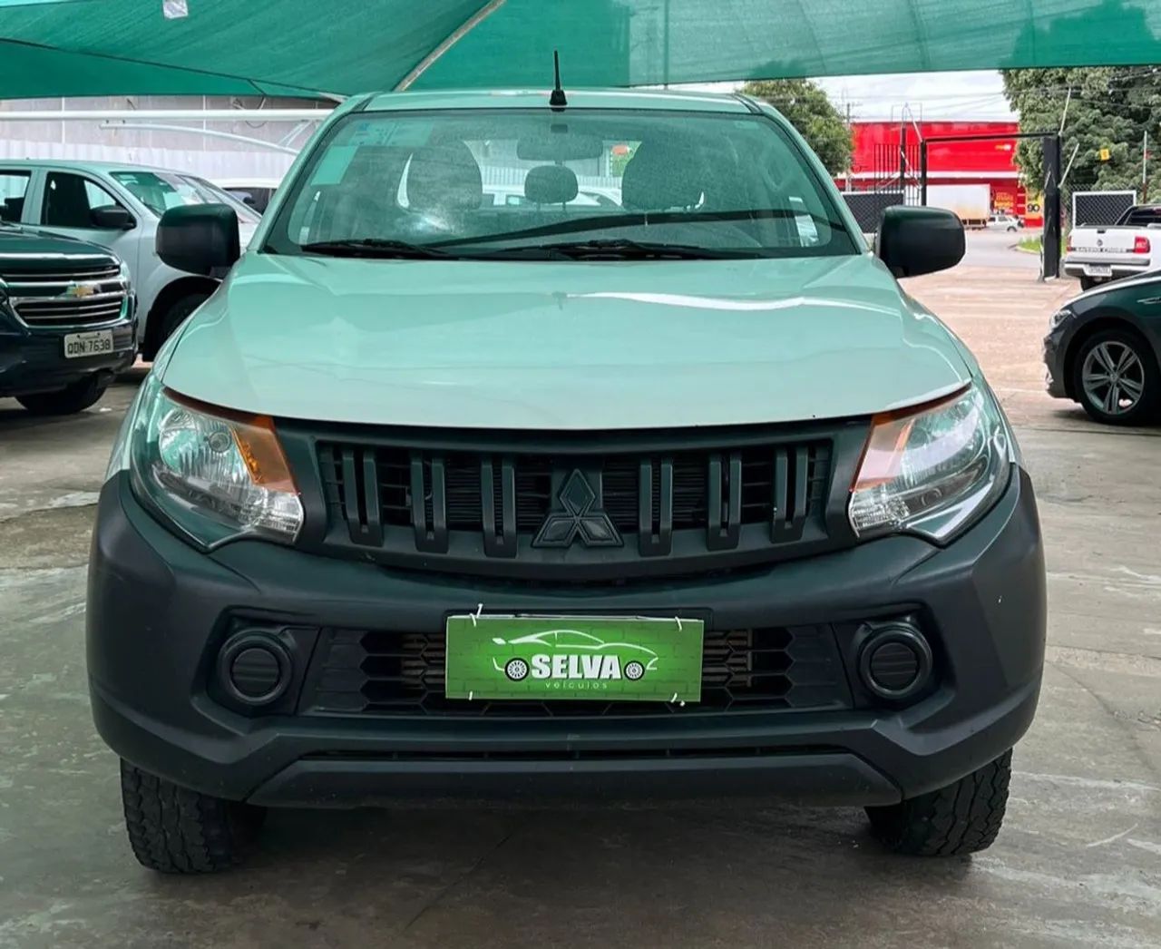 L-200 TRITON GL 4X4