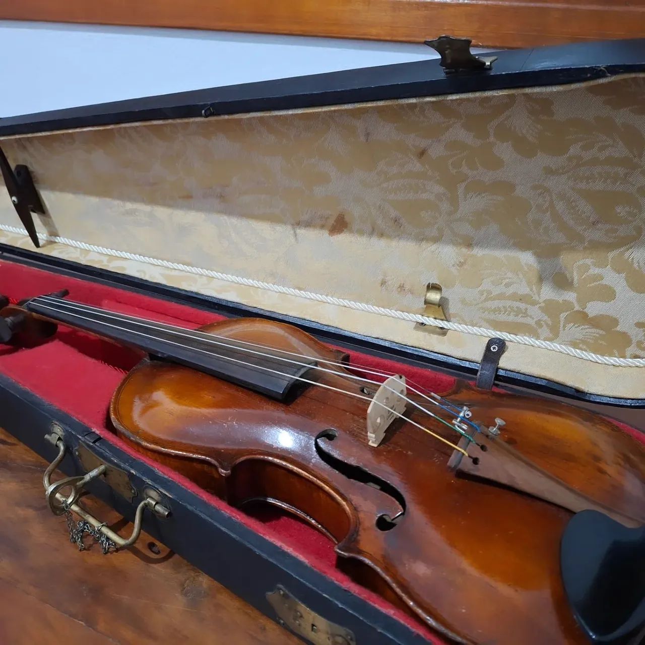 Violino Jacobus Stainer antigo.