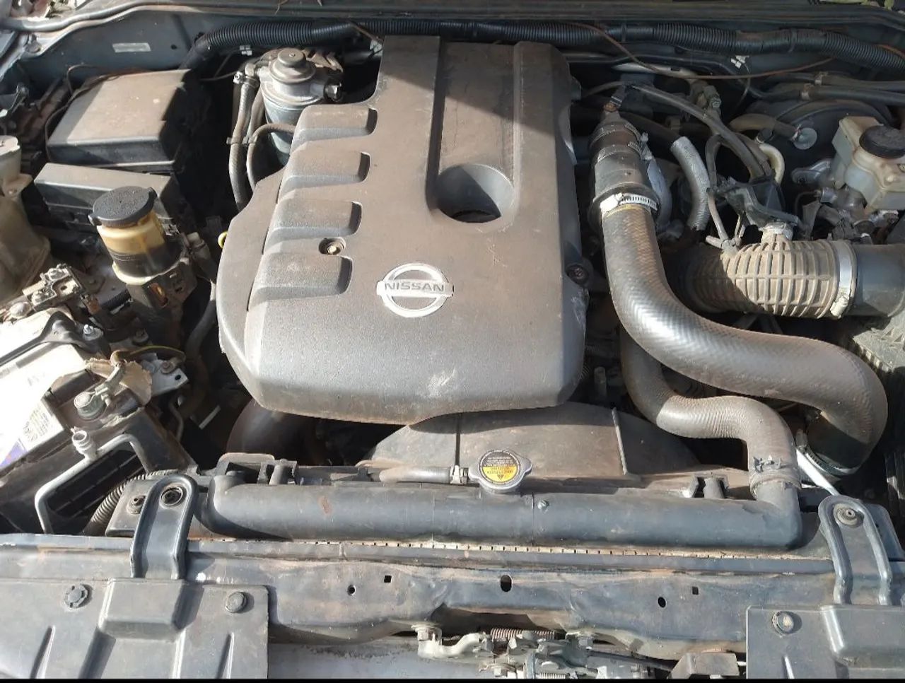 4x4 6 marchas Nissan Frontier - Foto 2