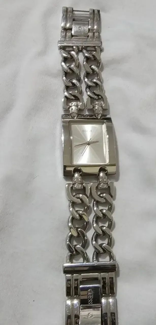 Relógio Guess Original prateado - Foto 4