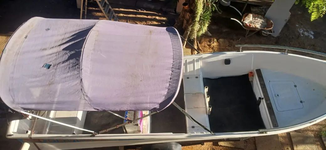 Vendo Barco de Fibra de Vidro - Mercury (2016) com Motor Potmax - Foto 3