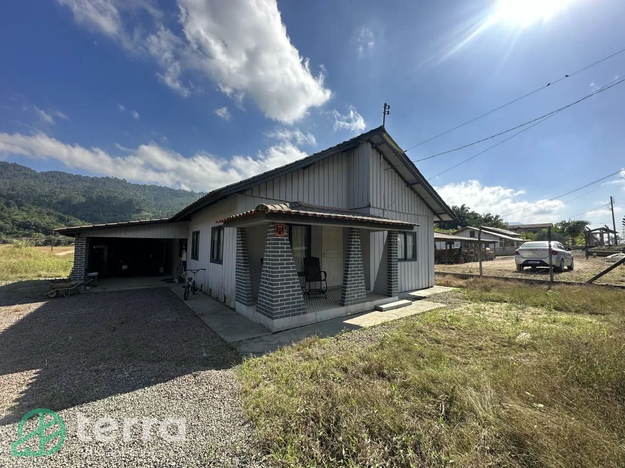 Linda Casa Mista Na Cidade De Rodeio