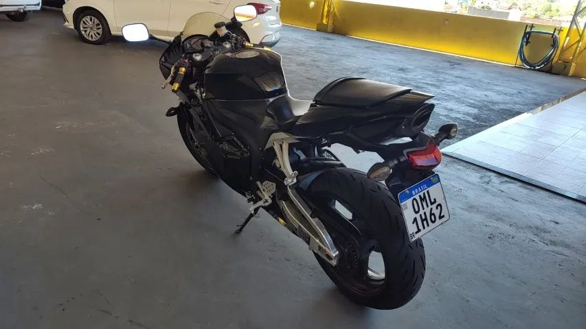 CBR 600RR - Foto 2