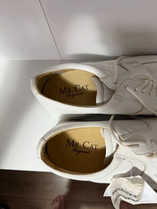 Sapato de Couro Branco Mr Cat - NOVO - Foto 2