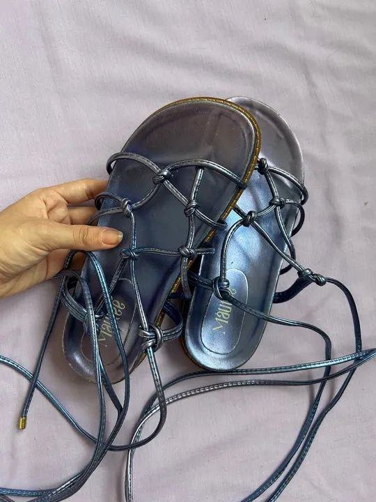 Sandália Rasteira Amarração Azul Metalizado