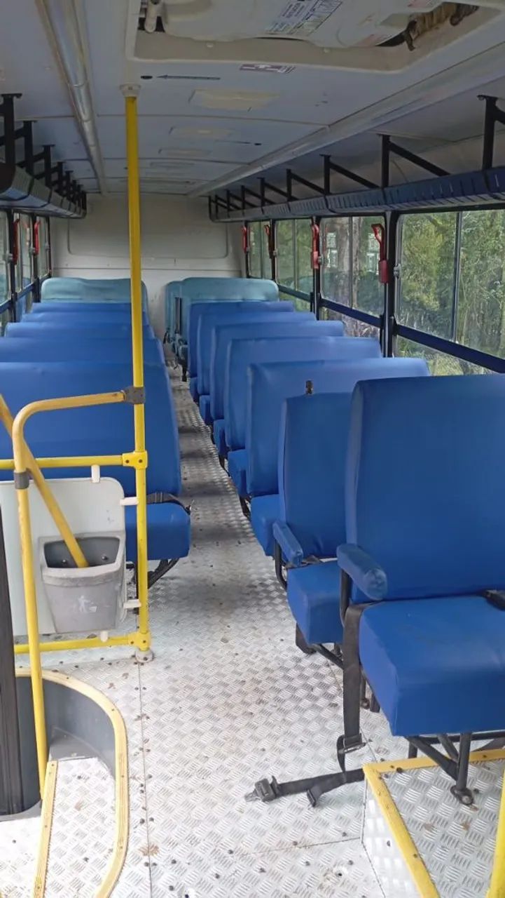 Ônibus escolar 60 lugares  - Foto 7