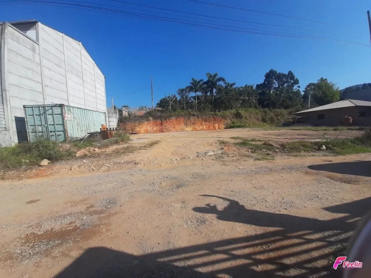 Terreno com Excelente Potencial para Galpões e Kitnets com 611m² - Alto Aririu, Palhoça