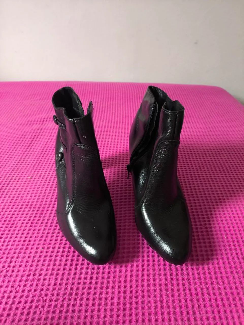 Bota de couro preta Constance 
