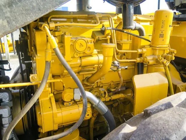 Rolo compactador Caterpillar CS531D 2004 revisado - Foto 6