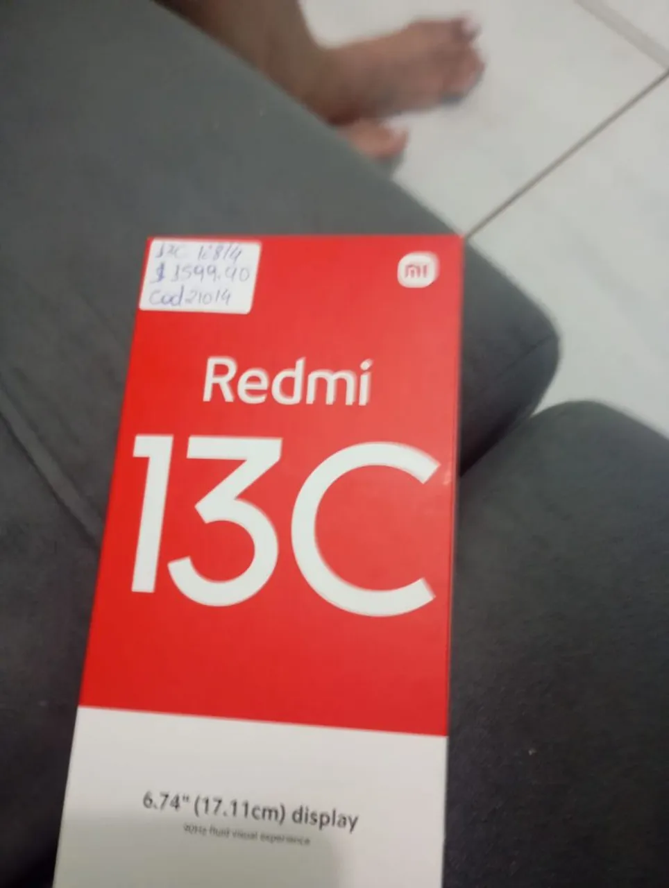 Smartphone REDMI 13C.