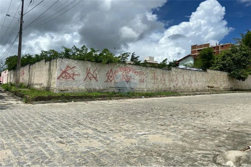 TERRENO A VENDA NO BAIRRO JARDIM TAVARES