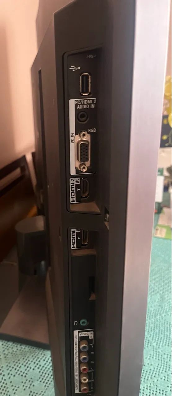 40-inch SONY BRAVIA TV64168598083073122