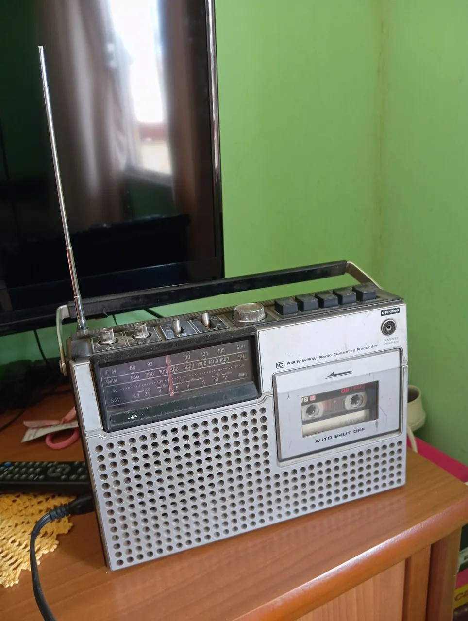 Rádio Cassete Antigo CCE FM/MW/SW