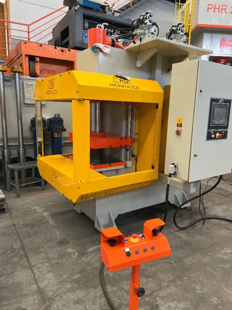 Prensa Hidráulica Duplo C 120 Ton - Foto 4