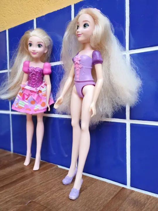 Lote de 2 bonecas Rapunzel  - Foto 2